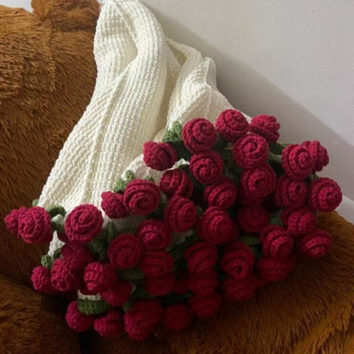 Handmade DIY crochet rose bouquet